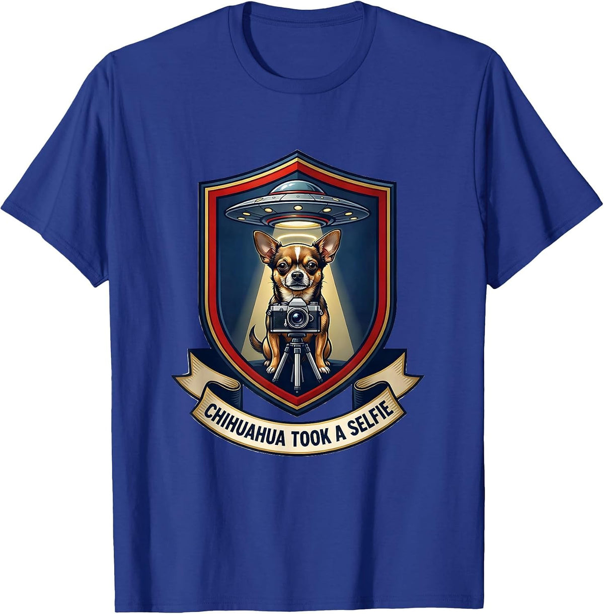 Men's Chihuahua Took A Selfie Funny Dog Breed UFO Alien Selfie T-Shirt - Royal Blue