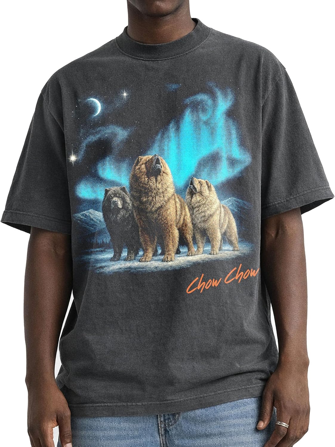 USA Shaka Wear Max-Heavyweight Oversized 7.5oz 100% Faded Cotton Tshirt of Dogs Howling at the Moon in Aurora Borealis -