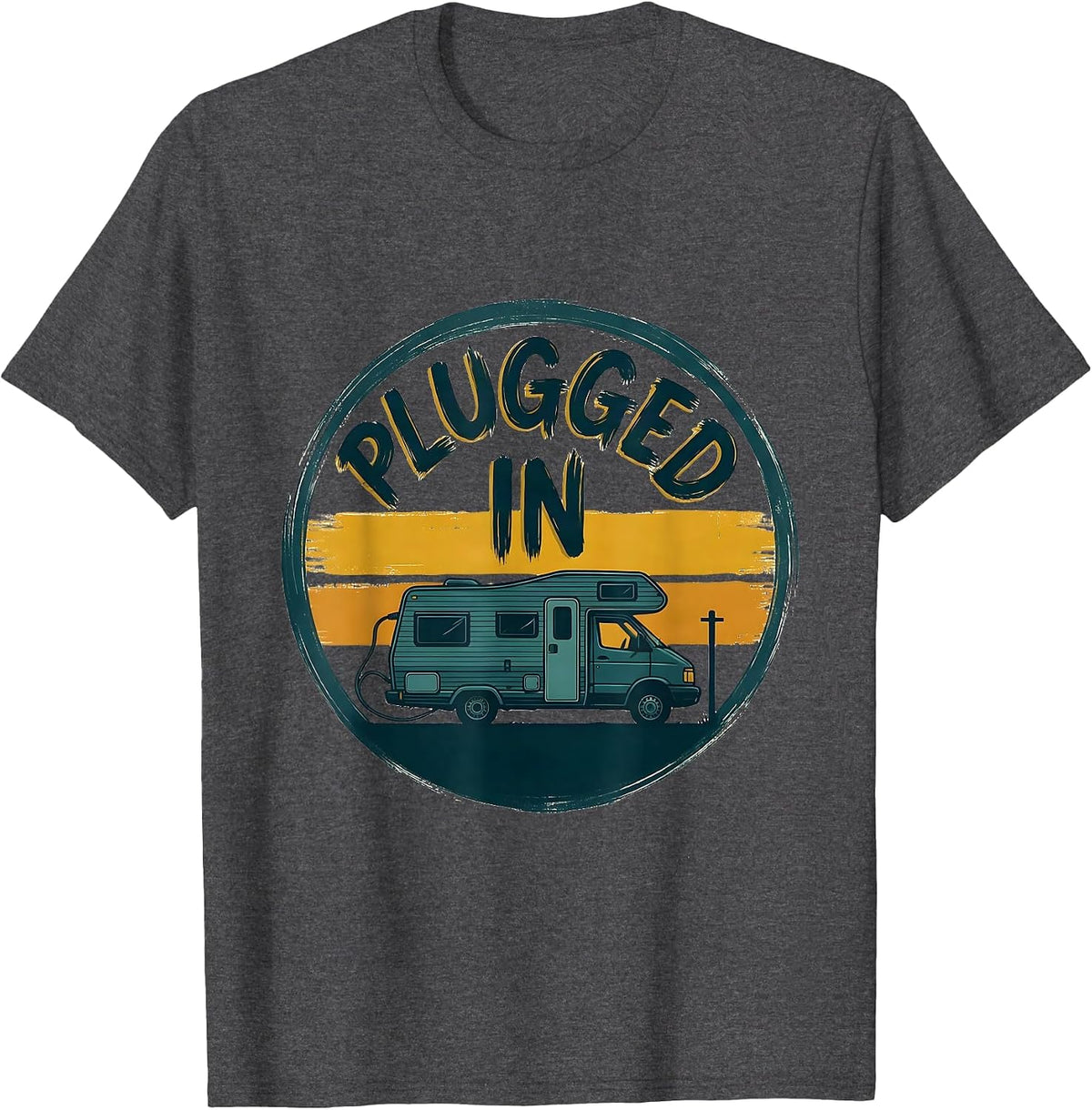 Men's Plugged In Retro Van Life Nomads Camper Badge T-Shirt - Dark Heather Grey